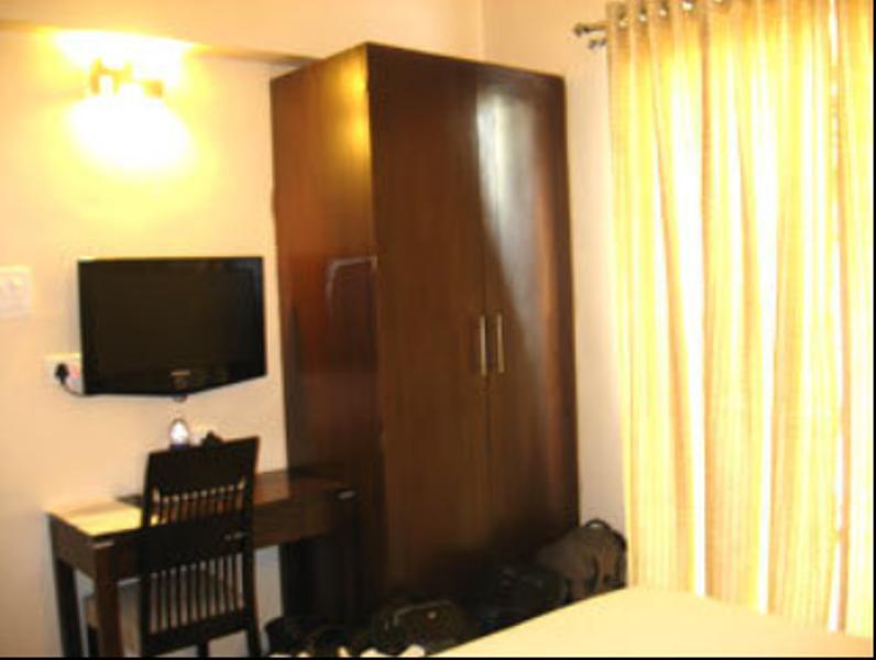 Hotel The Elite Suites 푸네 객실 사진