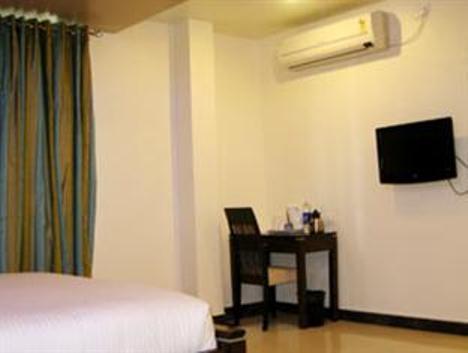 Hotel The Elite Suites 푸네 객실 사진